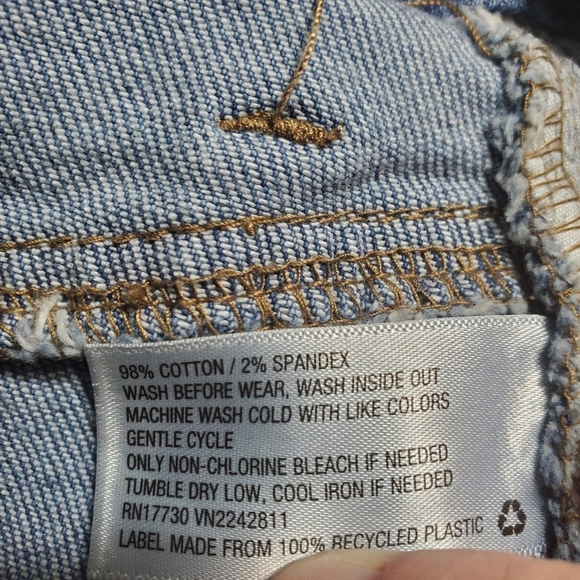Wild Fable Studded Jean Mini Skirt Raw Hem Size 8 - Picture 4 of 4
